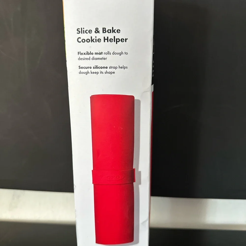 🆕OXO Slice and Bake Cookie Maker